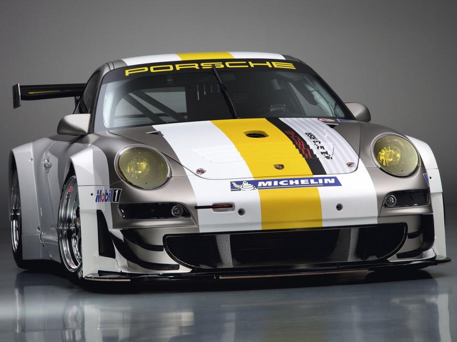  Porsche 911 GT3 RSR 2011 года  (фото 17 из 24)